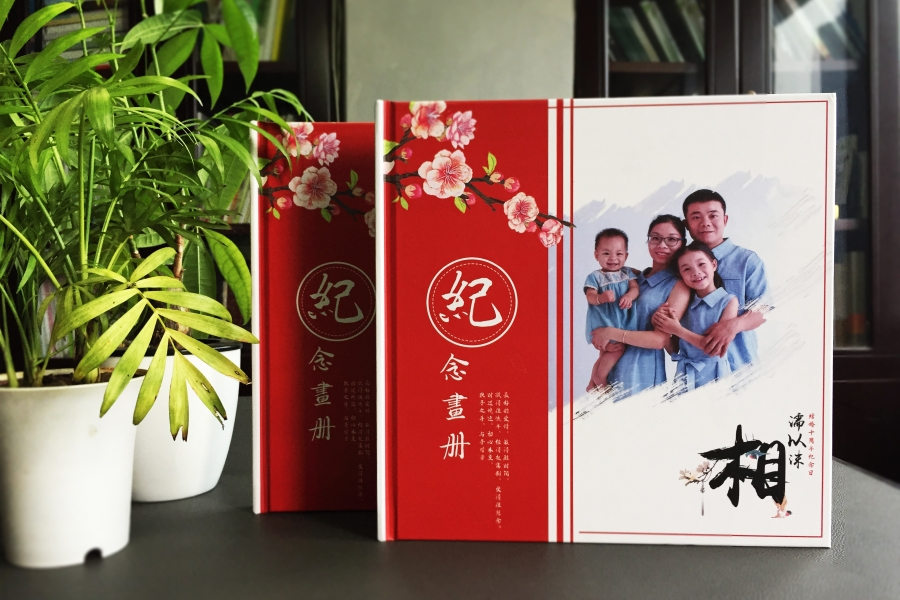 結(jié)婚相冊制作過程是什么？專業(yè)的結(jié)婚紀(jì)念冊設(shè)計方法